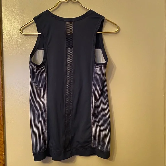 Athleta - Picture 4 of 4